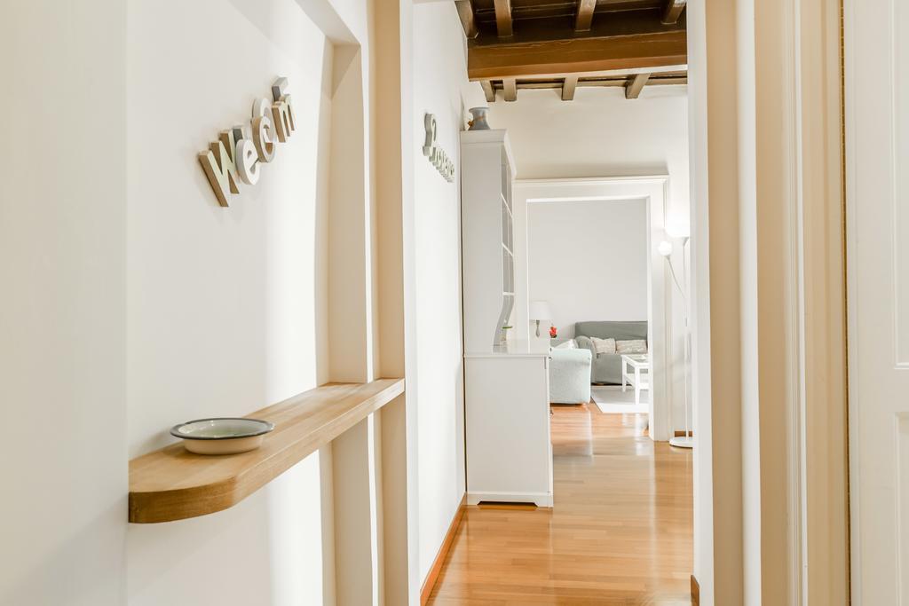 Navona Bernini Lodge Rome Exterior photo